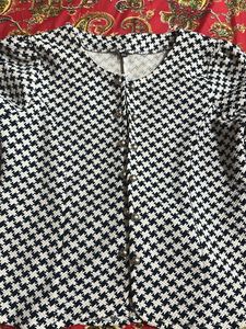 White And Blue Dots Blazer
