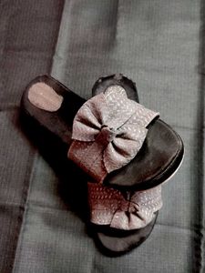 Assorted Women&#39;s Shoes - Size 6 (Combo)