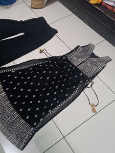 Beautiful Naira Cut Z Black Suit