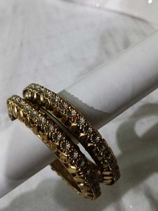 Elegant Gold Bangles - Set of 2
