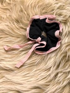 Cute Black & Pink Scrunchie