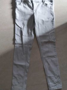 Light Wash Denim Jeans