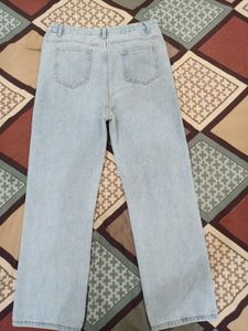 Light Wash Urbanic Jean