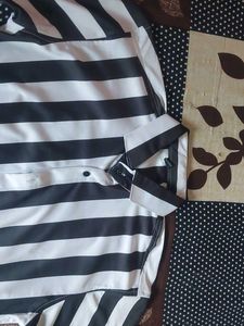 Casual White And Black Half Shirt For Men