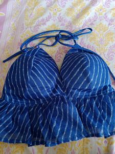 Halter Neck Cropped Top
