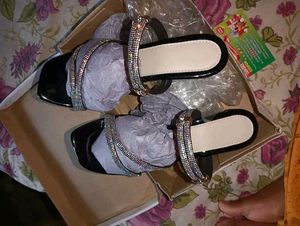 Sale !!! Black Shimmer Party Wear Heels