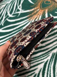 Mushru silk coin wallet