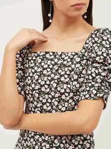 Harpa A-line Dress