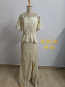 Elegant Lace Evening Gown