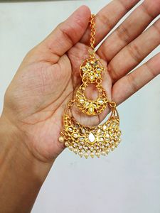 Earnings And Mang Tika Set With Hand Bracelet