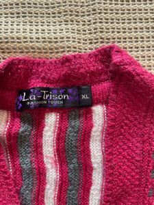 Womens Buttoned Sweater