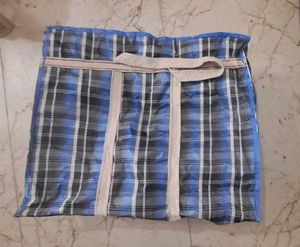 Very Big And Solid Zipper Storage Bag New Conditin