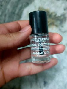 Clear Nail Polish 💅🏻