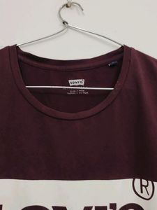 Maroon Coloured Levis T Shirt