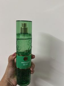 Bath and Bodyworks Pistachio Glaze Body Mist