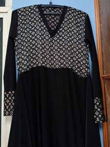 Excellent Black Flared Abaya/burka