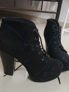 Black Heeled Boots