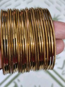Metallic Gold Bangle Set