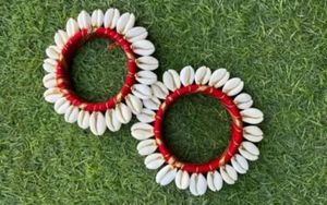 Seashell Bangle Set
