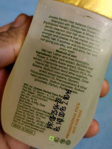 Jovees Herbal Hair conditioning shampoo