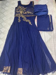 It’s From A Local Shop, Used Once , Selling It As It Doesn’t Fit Me Anymore