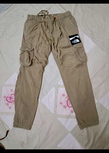 Cargo Pants 👖