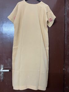 Floral Embroidered Kurti With Dupatta