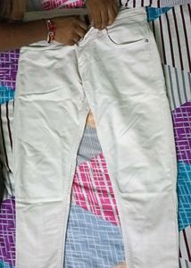 Off-White Denim Jeans