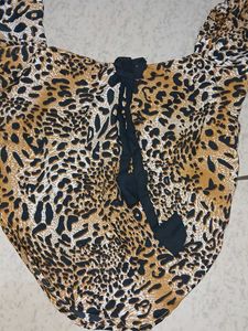 Stylish Animal Print Top