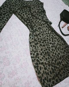 Thai Chic Leopard Print Bodycon