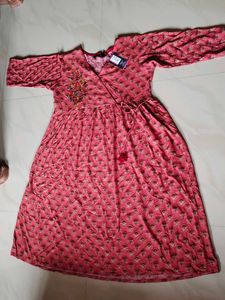 Floral Embroidered Pink Top🎊 Sale🥳🎉