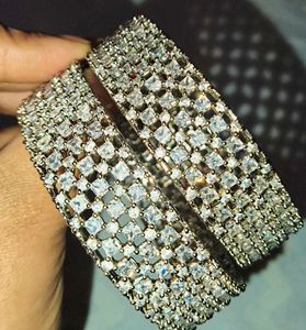 Sparkling Bangle Set