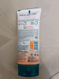 Himalaya Natural Glow Kesar Face Pack