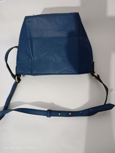 Estee Lauder Sling Bag