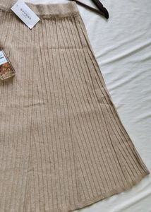 🆕 Pinteresty High Waist Ribbed Skirt ❄️