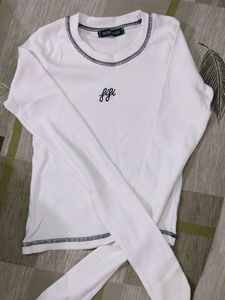 Korean Fitted Top (Long Sleeves)