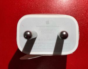 Apple 20W USB-C Power Adapter (for iPhone, iPad