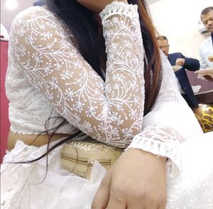 White Lahnga