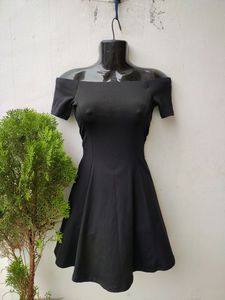 Zara Beautiful Korean Style Off Shoulder Dress