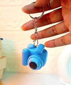 Camera Keychain 📸 💙