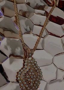 Set Of Three Neckpeice