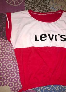 Red And White Levi&#39;s Printed Crop Top