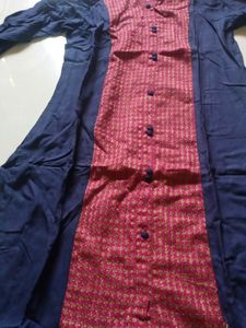 Offer Avasa Kurti