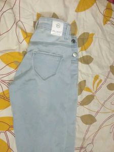 Skinny Ankle Fit Jeans