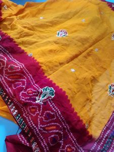 &#34;Pila Saree With Unstitched Blouse