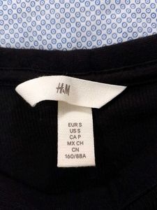 Black Long Sleeve Tee