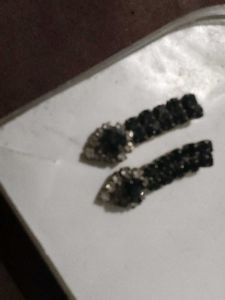 Jewellery Set - Necklace and Earrings