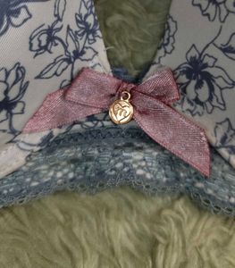 MarilynMonroeIntimates Floral Lace Padded Bra