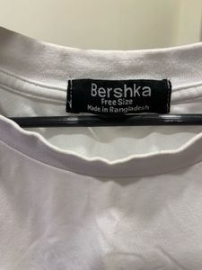 Bershka Tshirt
