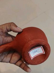 Terracotta kunthirikkam holder